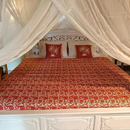 Отель Mandala Blu Wellness Убуд Экстерьер фото